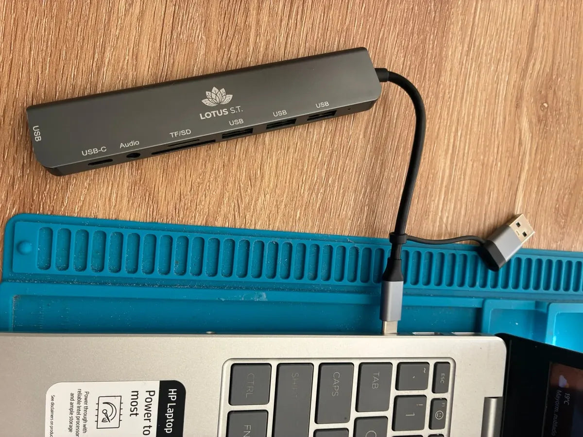Multiplicador De Puertos 8 En 1 - Usb