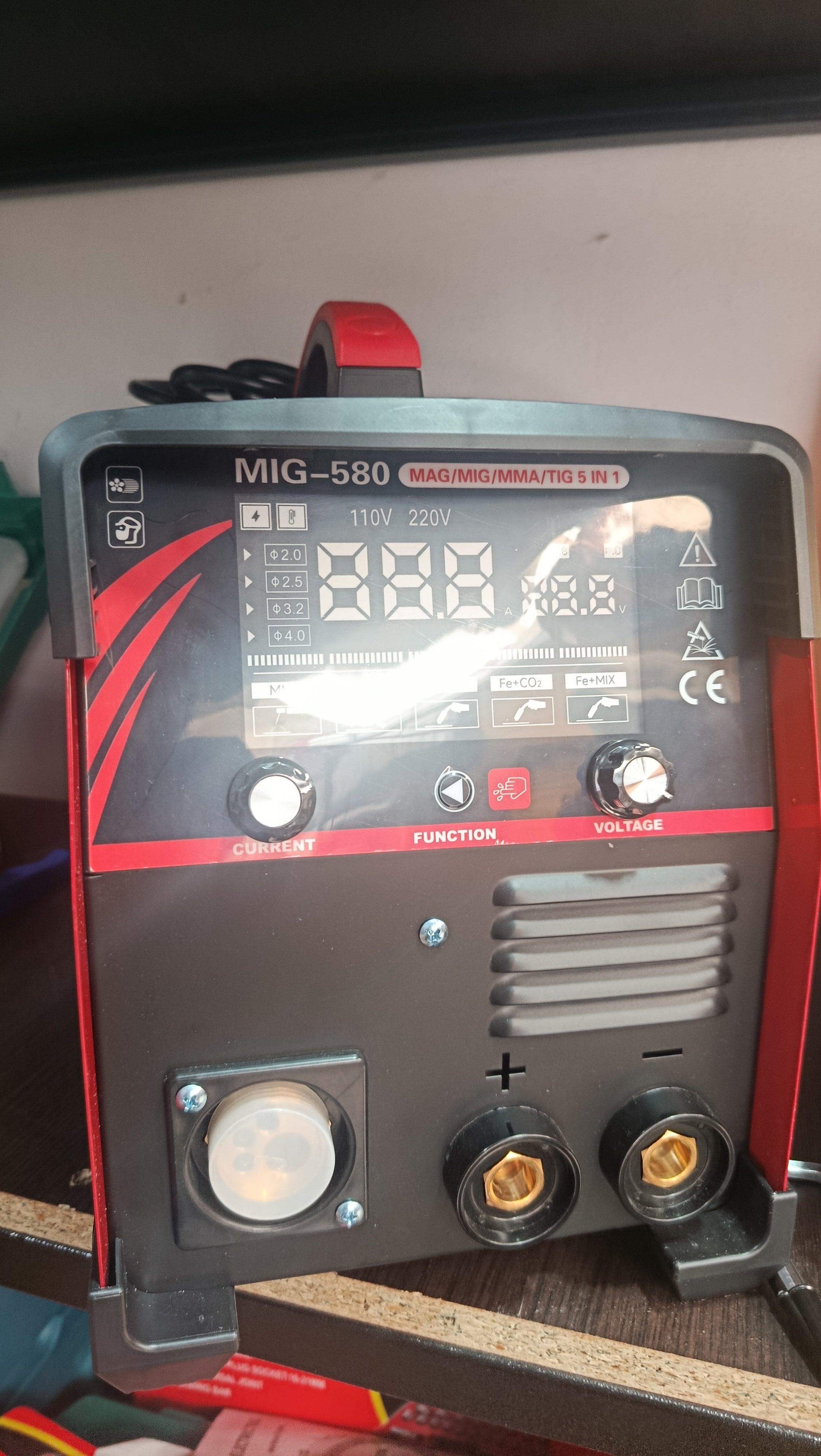 Equipo de Soldadura MIG MMA 580A Multiproceso Profesional